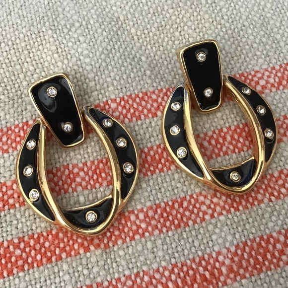 Vintage Black Enamel & Rhinestone Earrings Gold Tone Pierced - Picture 1 of 10